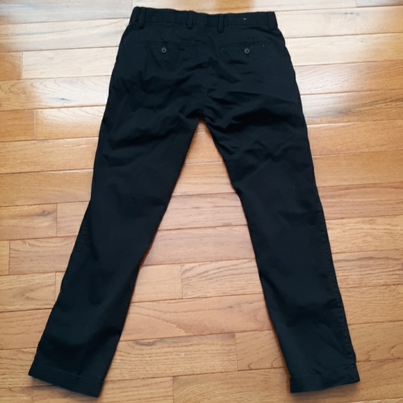 GAP Slim Khaki Pants - Picture 3 of 5